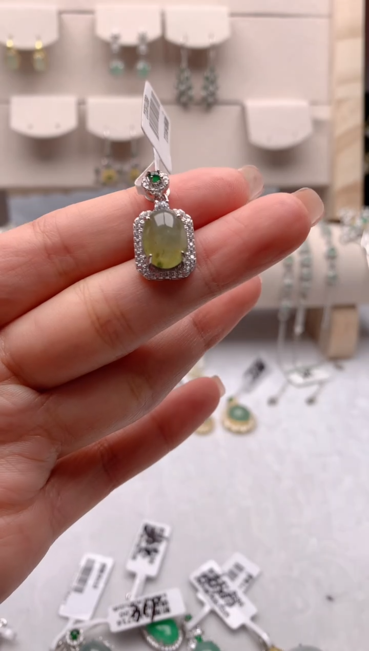 【闪购商品】翡翠颈饰银S925镶嵌热