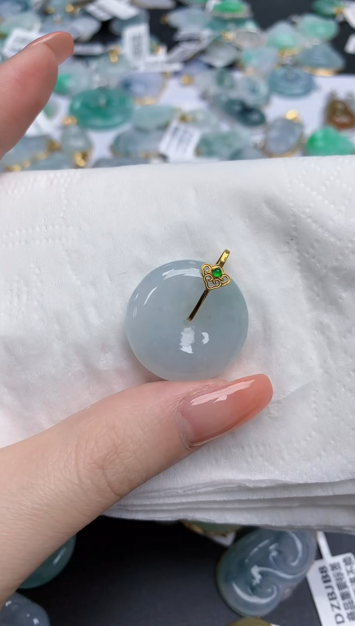 【闪购商品】翡翠颈饰18K金镶嵌天然缅甸翡翠A货