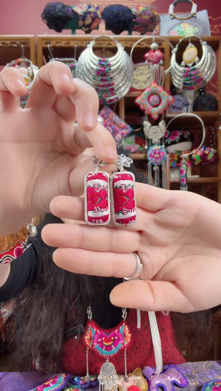 刺绣耳环132甜甜家