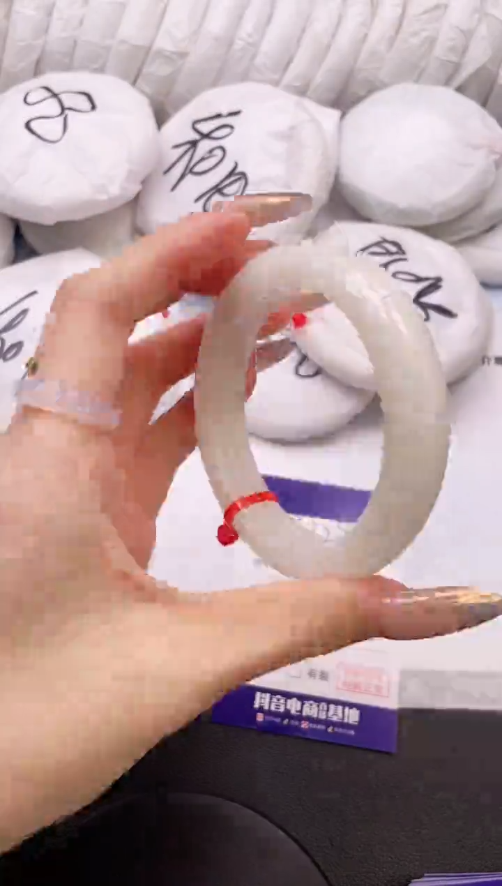 【闪购商品】和田玉手镯未镶嵌14K329-56