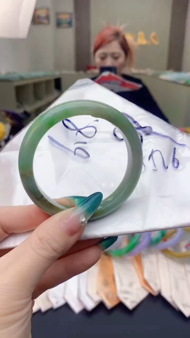 【闪购商品】翡翠手镯未镶嵌0179332673