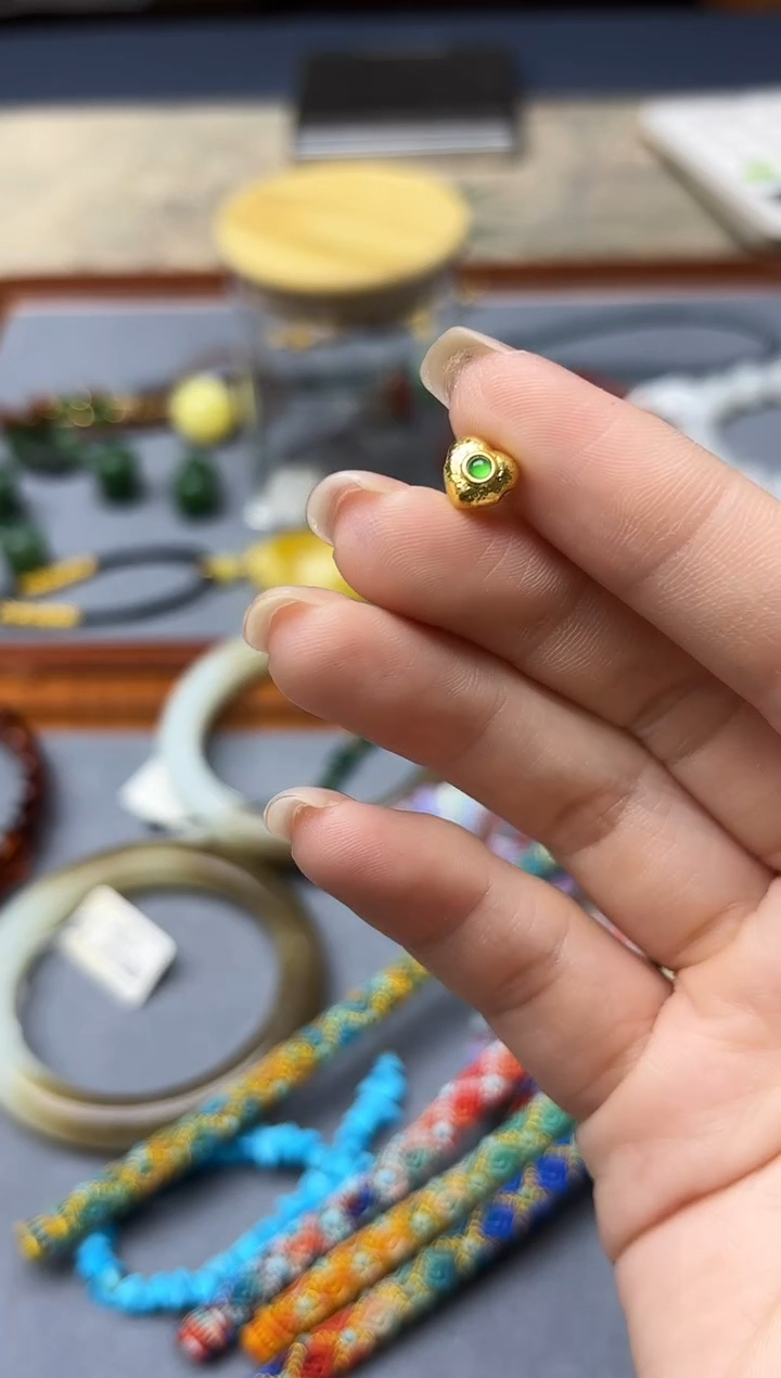 颈饰18K金18K金爱心配饰ZX