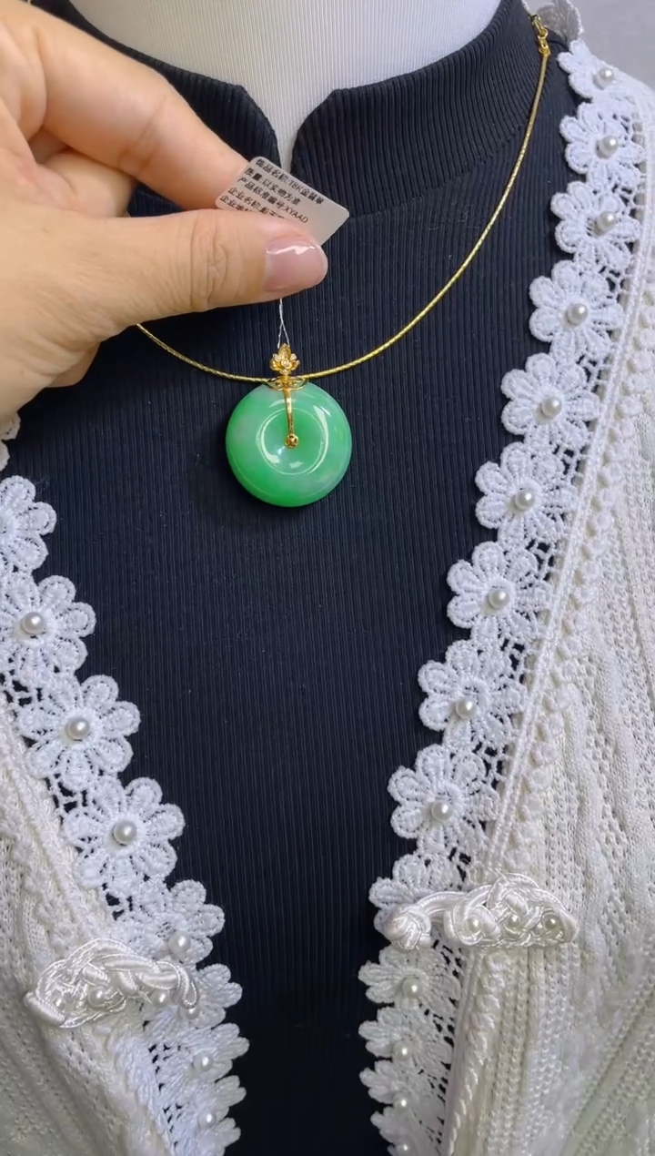 【闪购商品】翡翠吊坠(不含链)18K金镶嵌18K金镶嵌