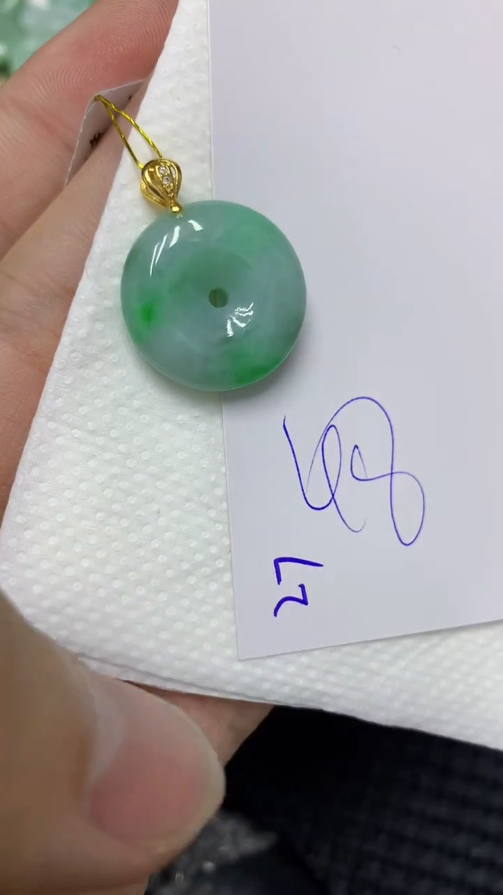 颈饰未镶嵌翡翠缅甸A货翡翠