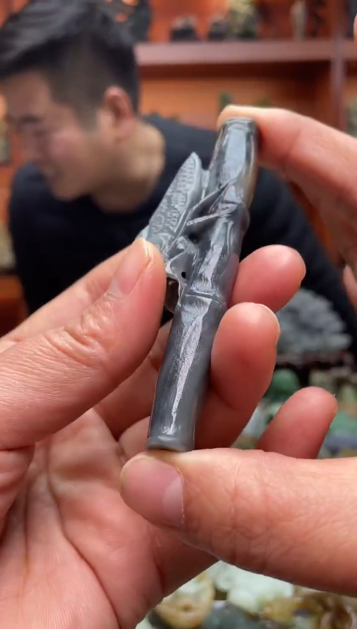 未镶嵌和田玉把件1