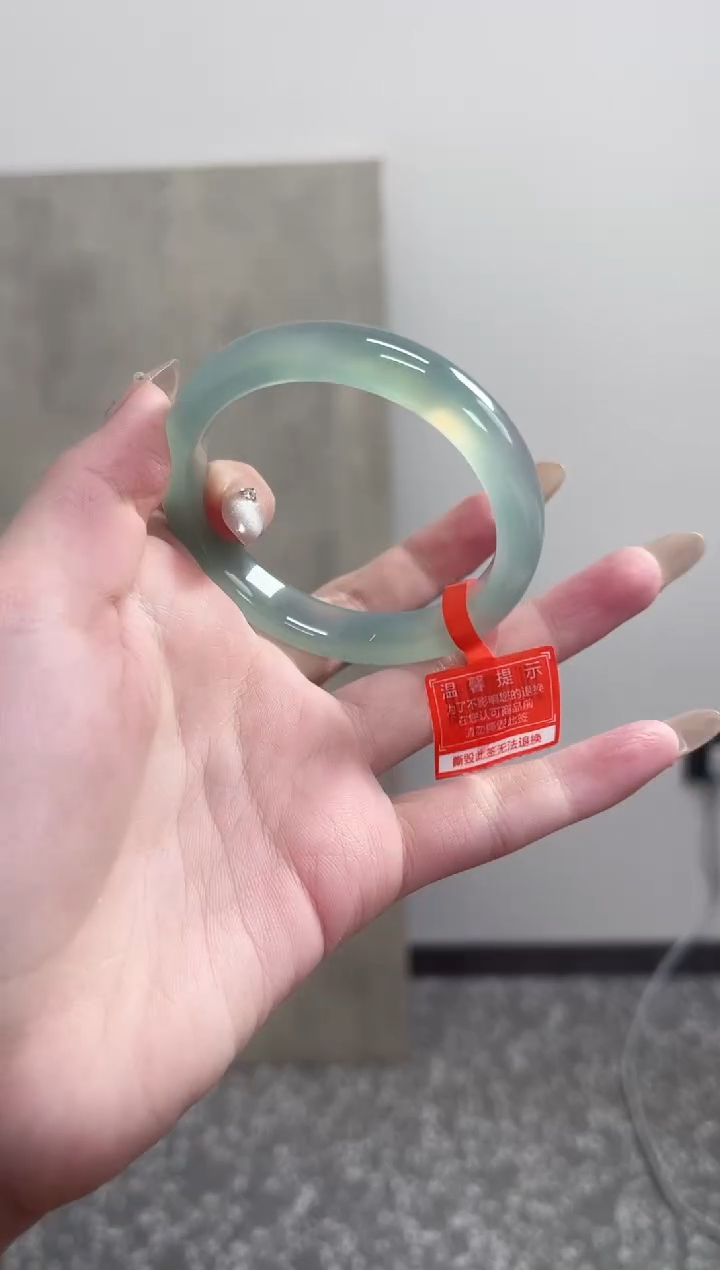 【闪购商品】玛瑙/玉髓手镯未镶嵌54圈需要包容