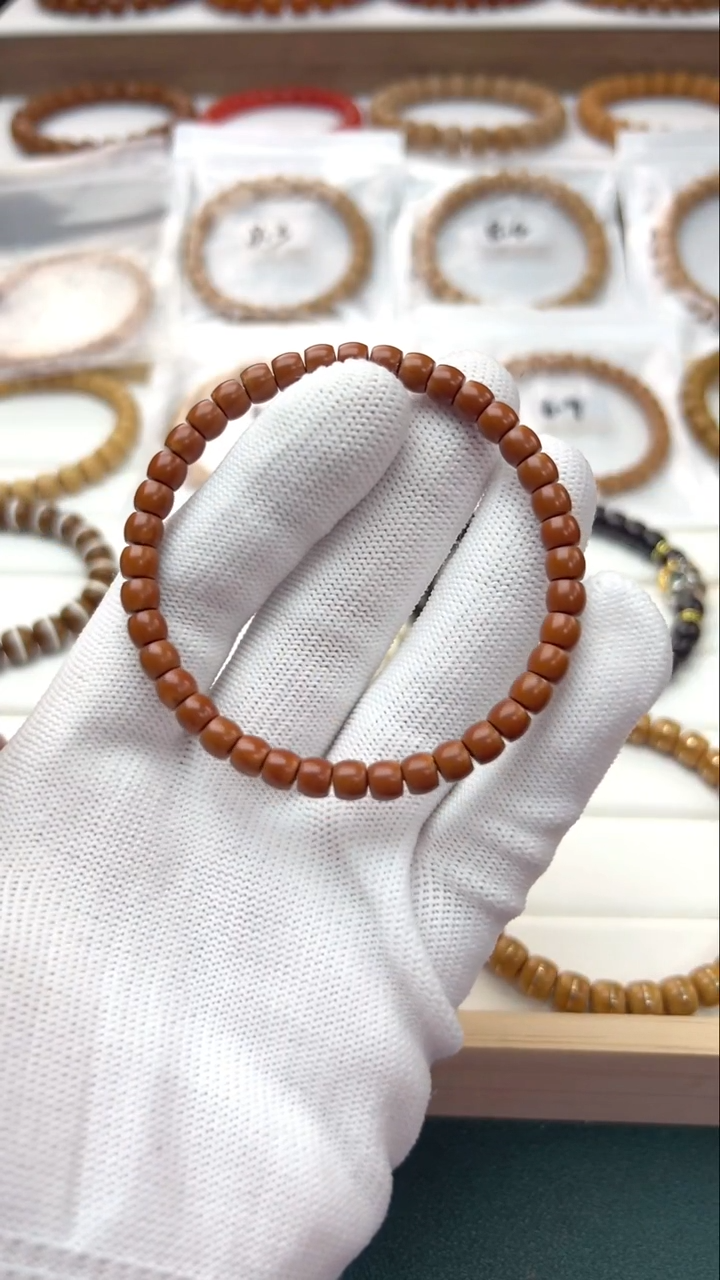 【闪购商品】橄榄核手串5.7老挝核红油核尖