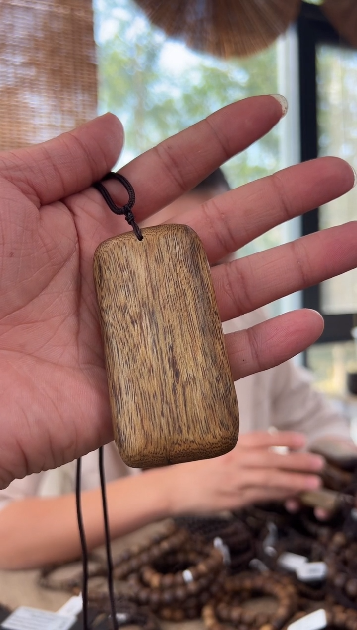 【闪购商品】沉香吊坠沉香吊坠多样性发1