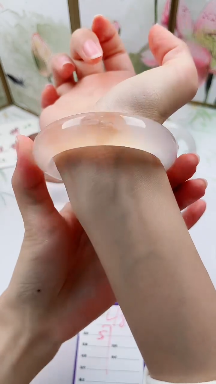 石英质玉手镯未镶嵌L181微色差57mm