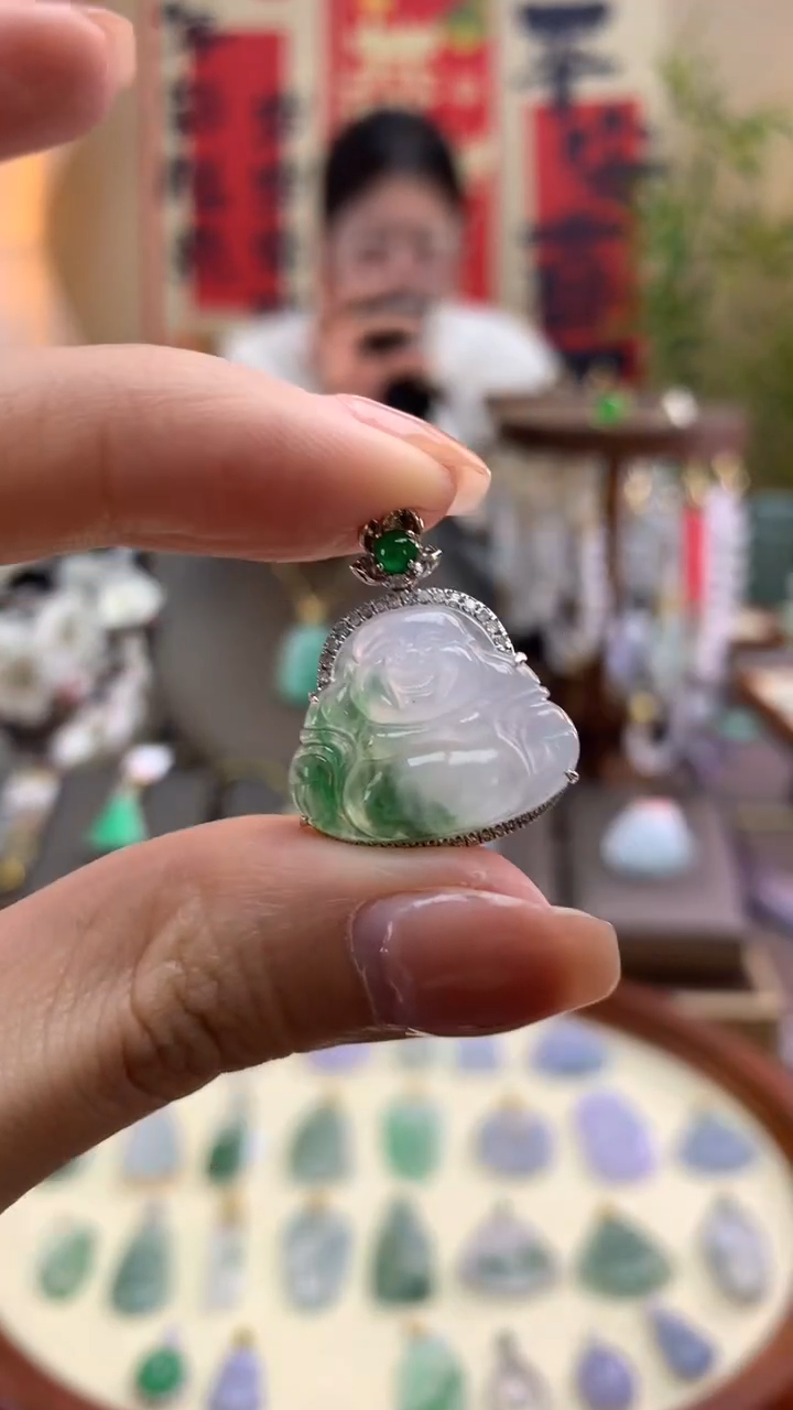 【闪购商品】翡翠颈饰18K金镶嵌佛公