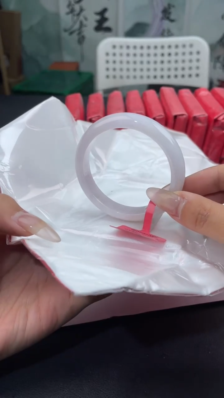 【闪购商品】翡翠手镯未镶嵌28翡翠手镯