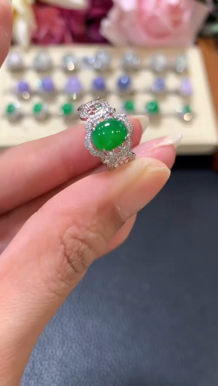 18K金镶嵌戒指翡翠z76 