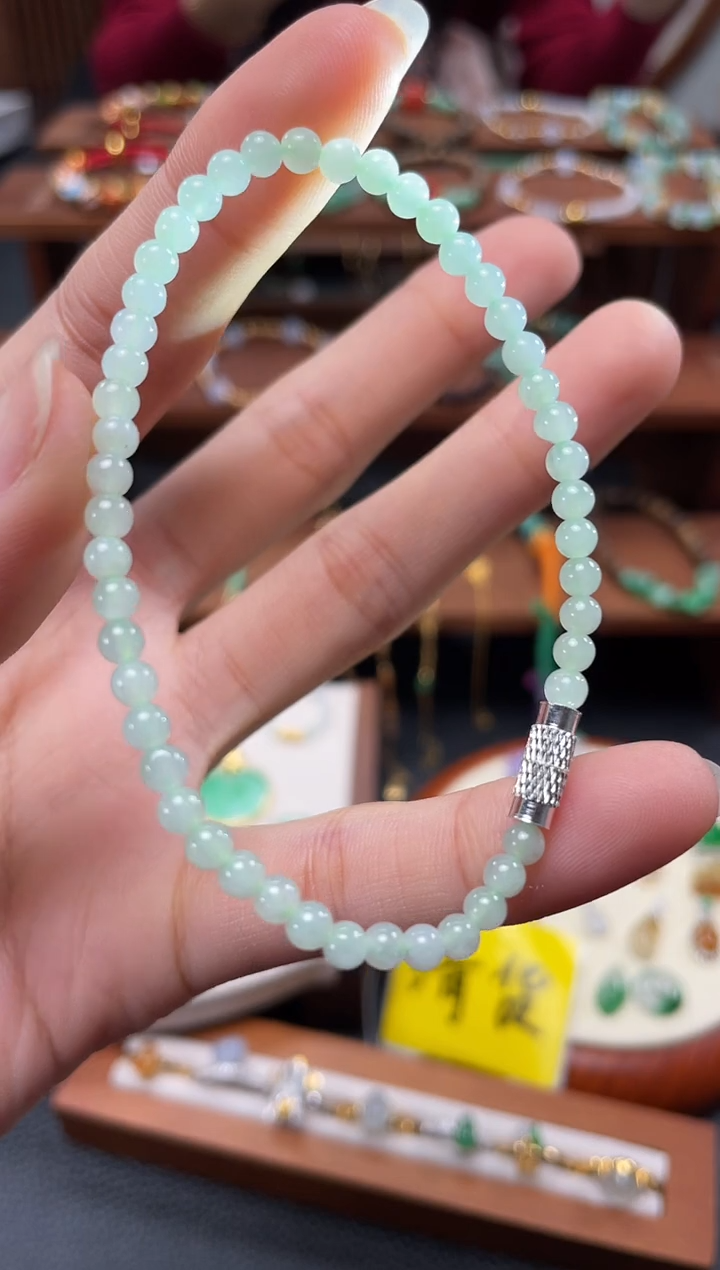 【闪购商品】翡翠套链未镶嵌一个  528