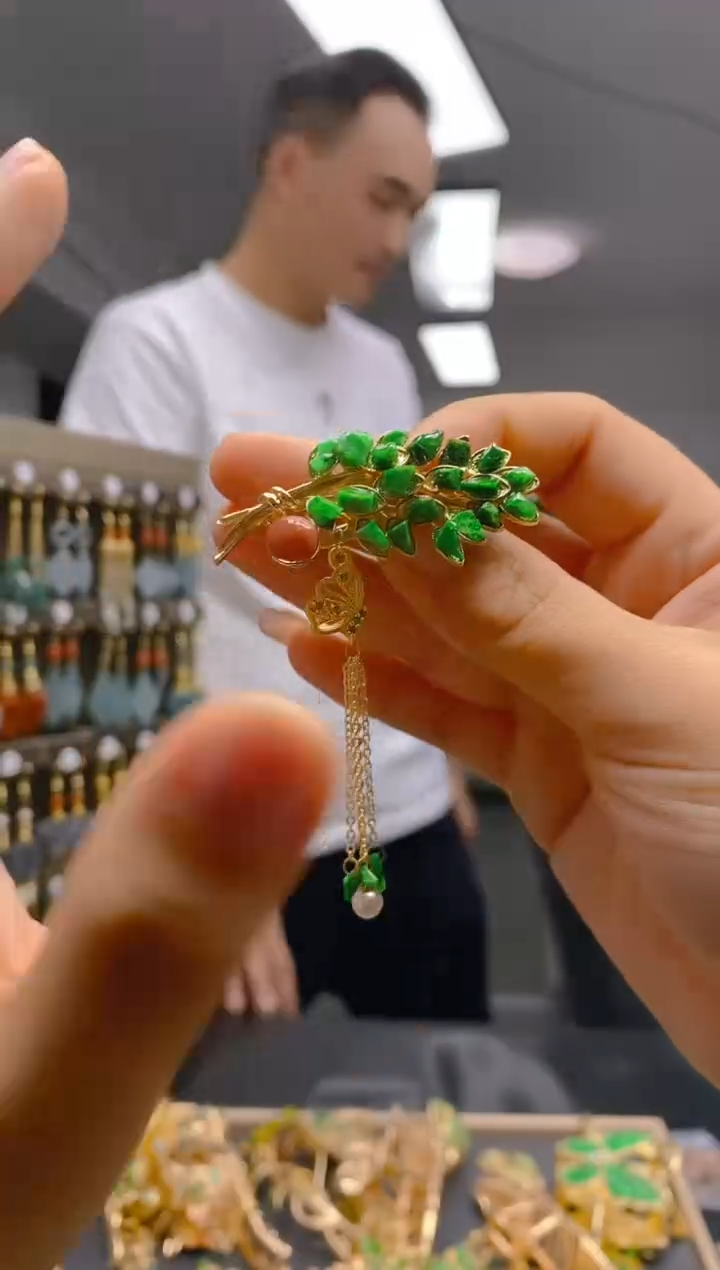 【闪购商品】翡翠耳饰合金438翡翠胸针