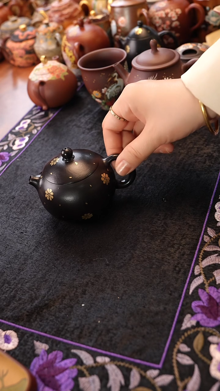 茶壶紫砂大红袍洒金西施