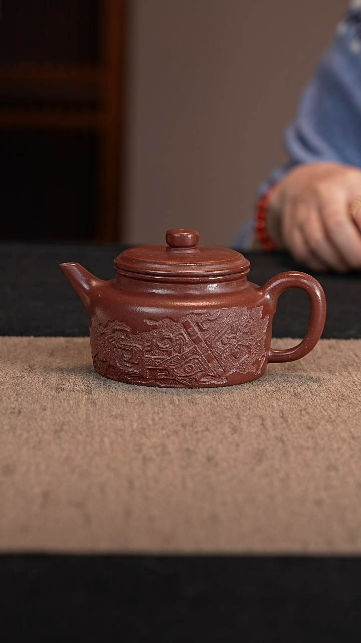 【闪购商品】紫砂茶壶二号井底槽青德钟