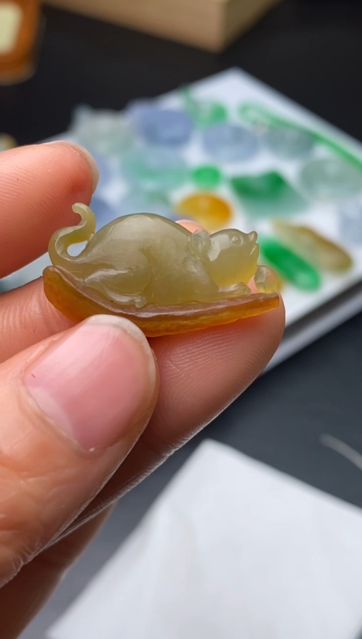 【闪购商品】定制翡翠未镶嵌翡翠毛货~