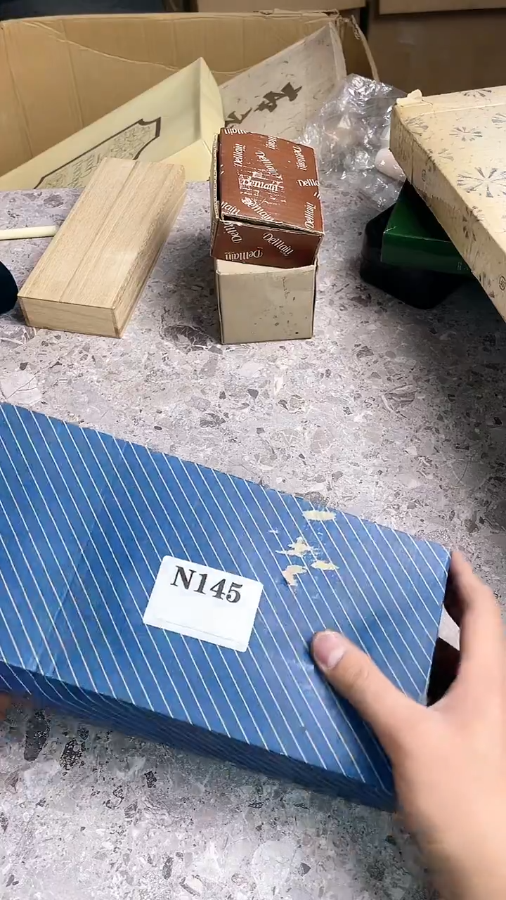 瓷片轻****山默认微瑕回流古瓷145