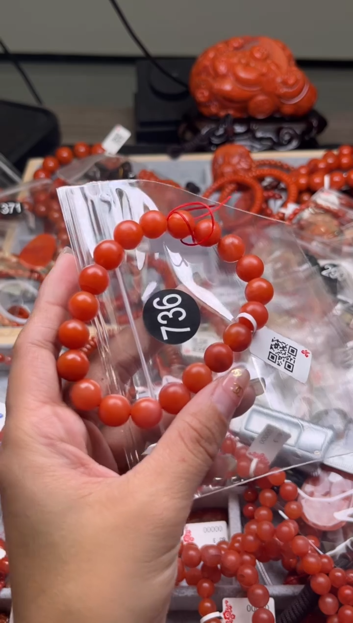 【闪购商品】南红玛瑙珠宝奇石未镶嵌736-10