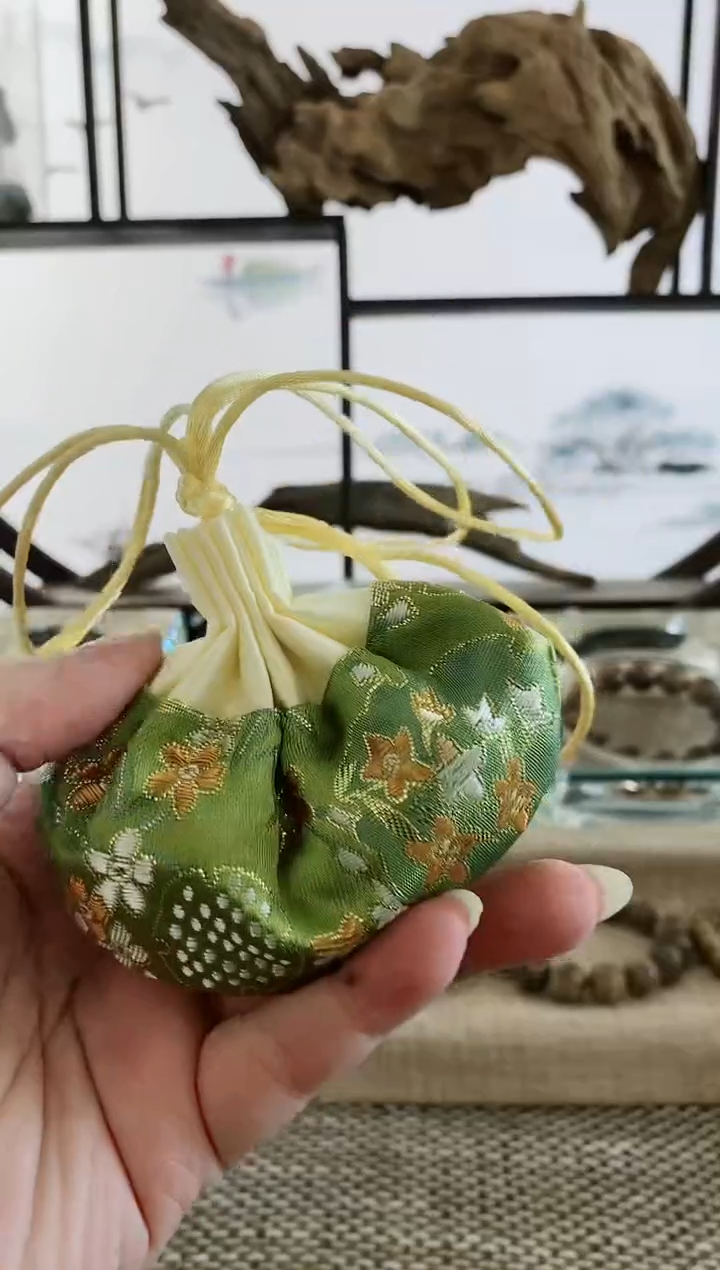 沉香沉香香囊天然沉香叶子香包（多样性发货）