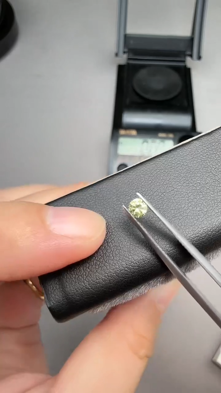 【闪购商品】翠榴石裸石未镶嵌0.2ct-A327-1p