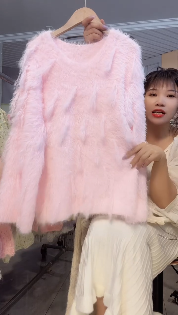 毛衣小小月精选服饰