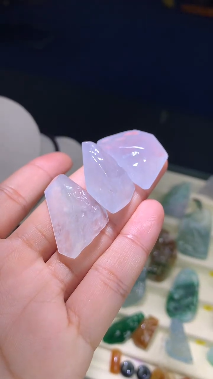 【闪购商品】定制翡翠未镶嵌        多样性发货一手