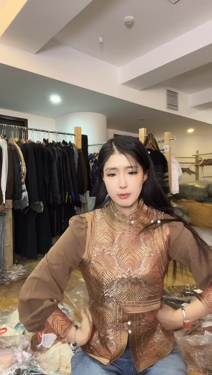 纱袖马甲       L码        105-115斤