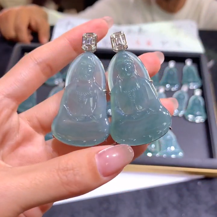 【逍遥】天然A货翡翠观音吊坠*222/180/多样性发/1件