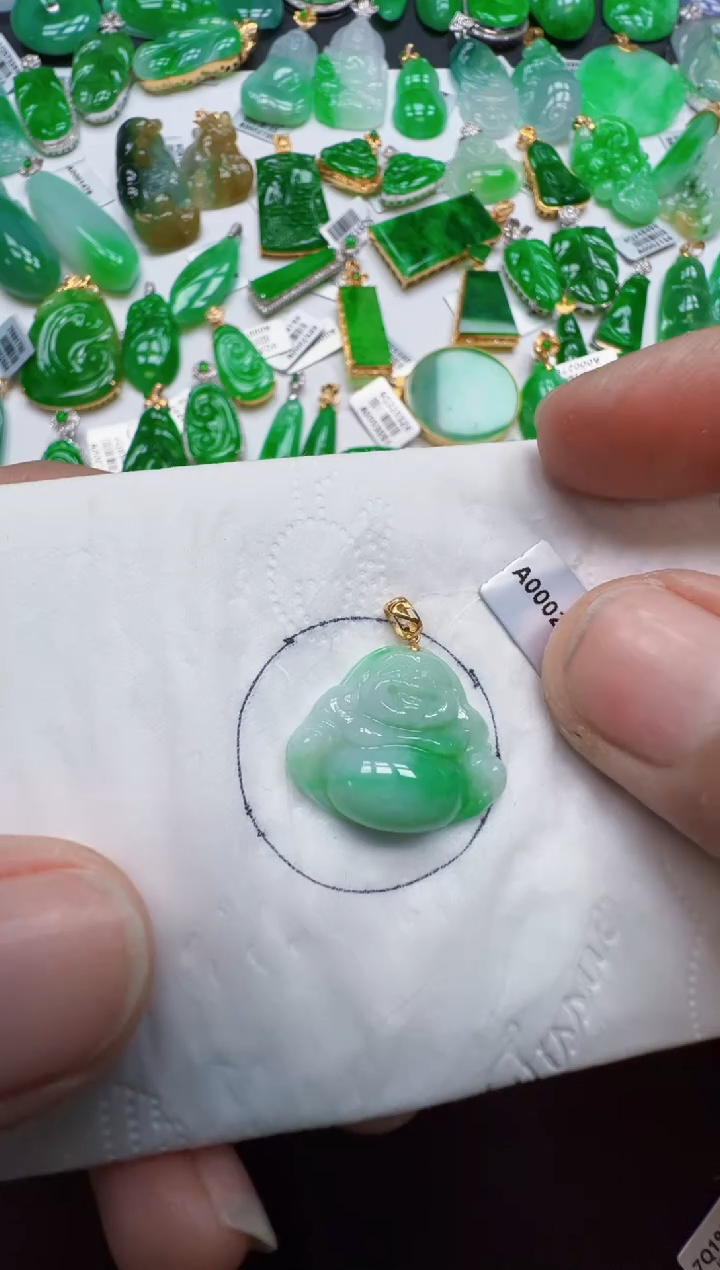 【闪购商品】翡翠吊坠(不含链)18K金镶嵌298