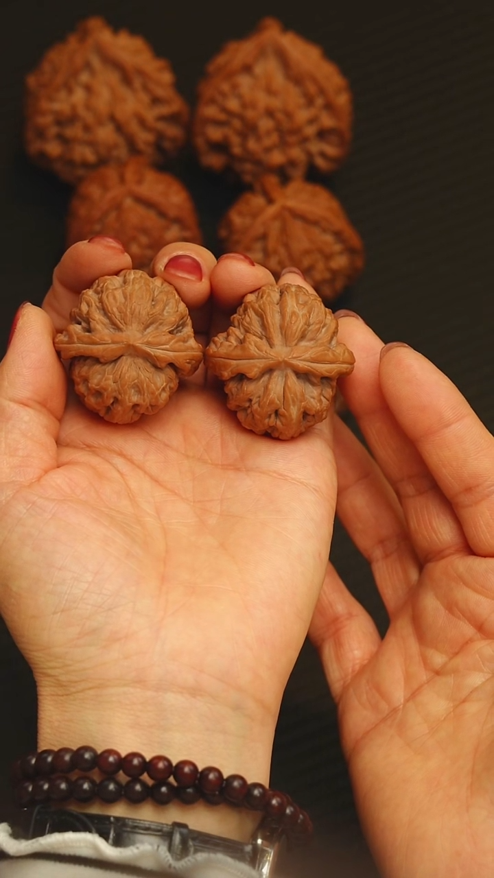 吊坠文玩核桃红锦鲤38+