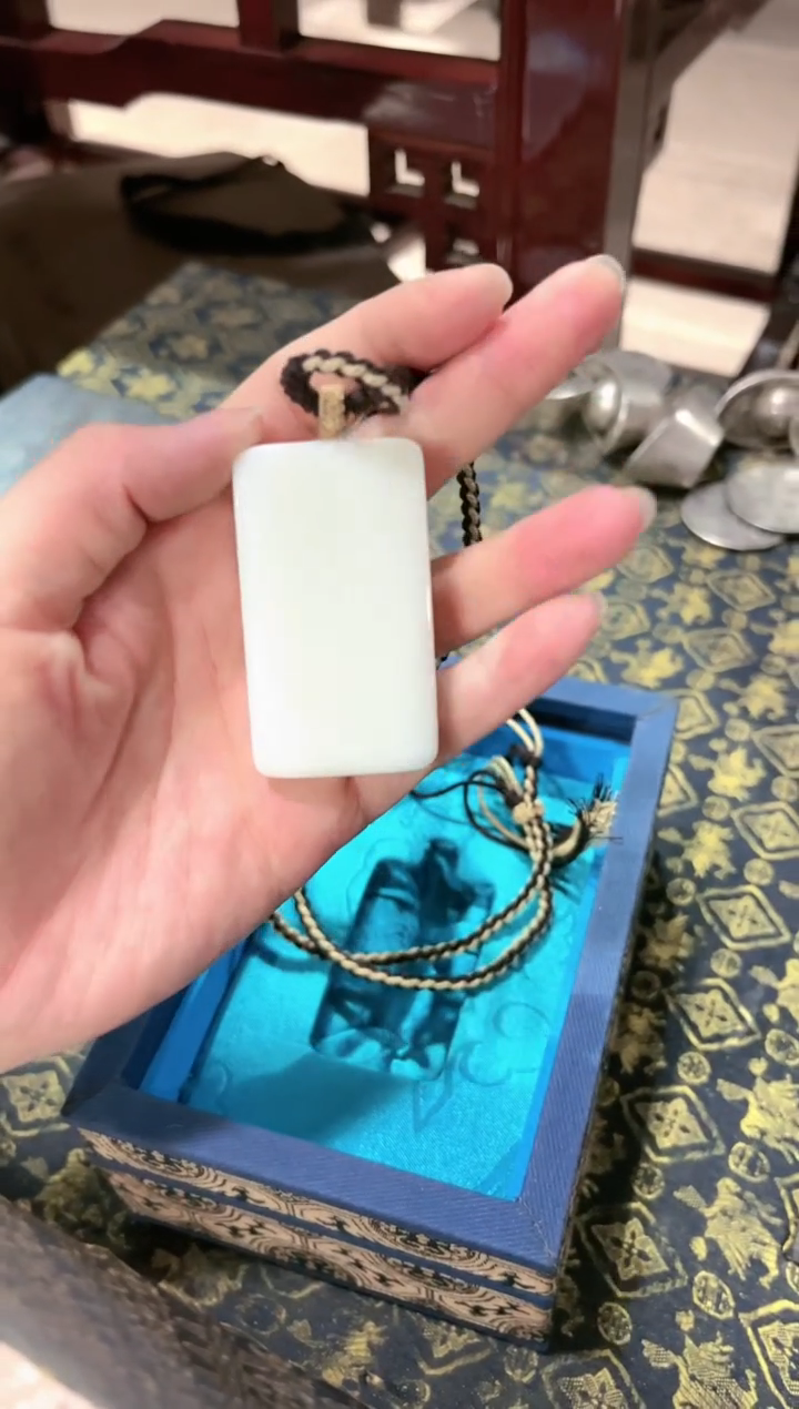 【闪购商品】和田玉颈饰未镶嵌Y011