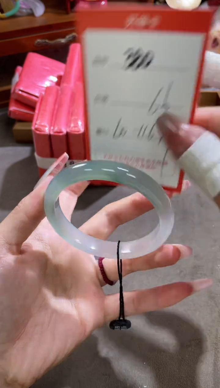 【闪购商品】玛瑙/玉髓手镯未镶嵌380