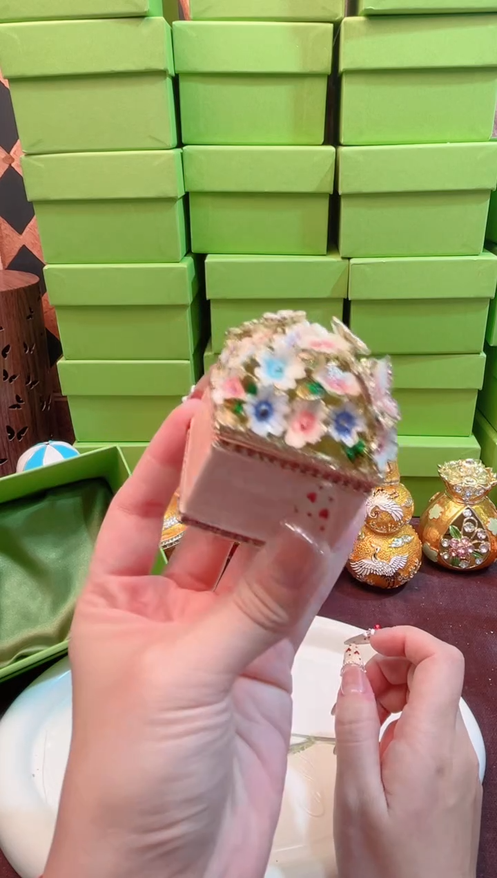 锌合金珐琅首饰盒默认微瑕拆盒不退～蝶恋花