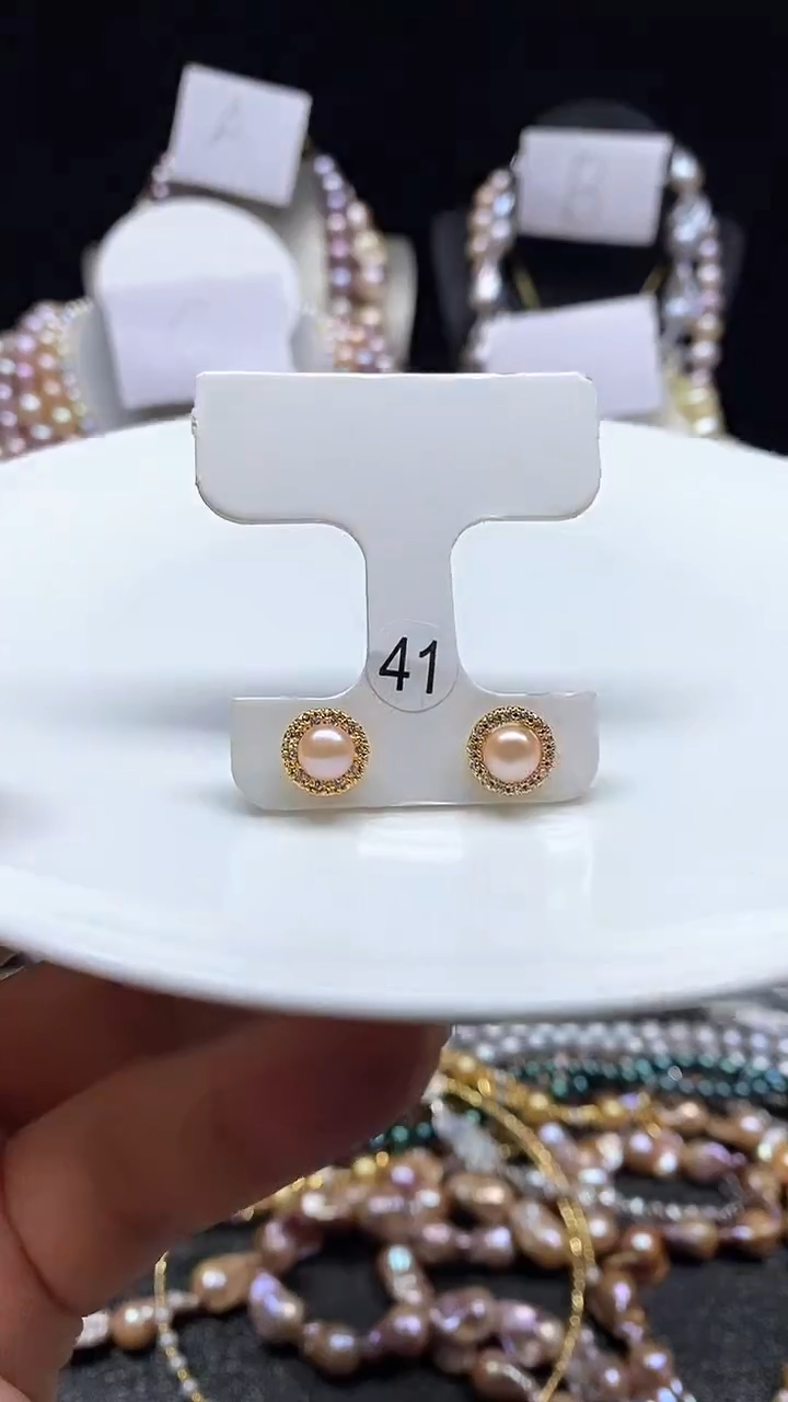 【闪购商品】淡水珍珠耳饰未镶嵌多人