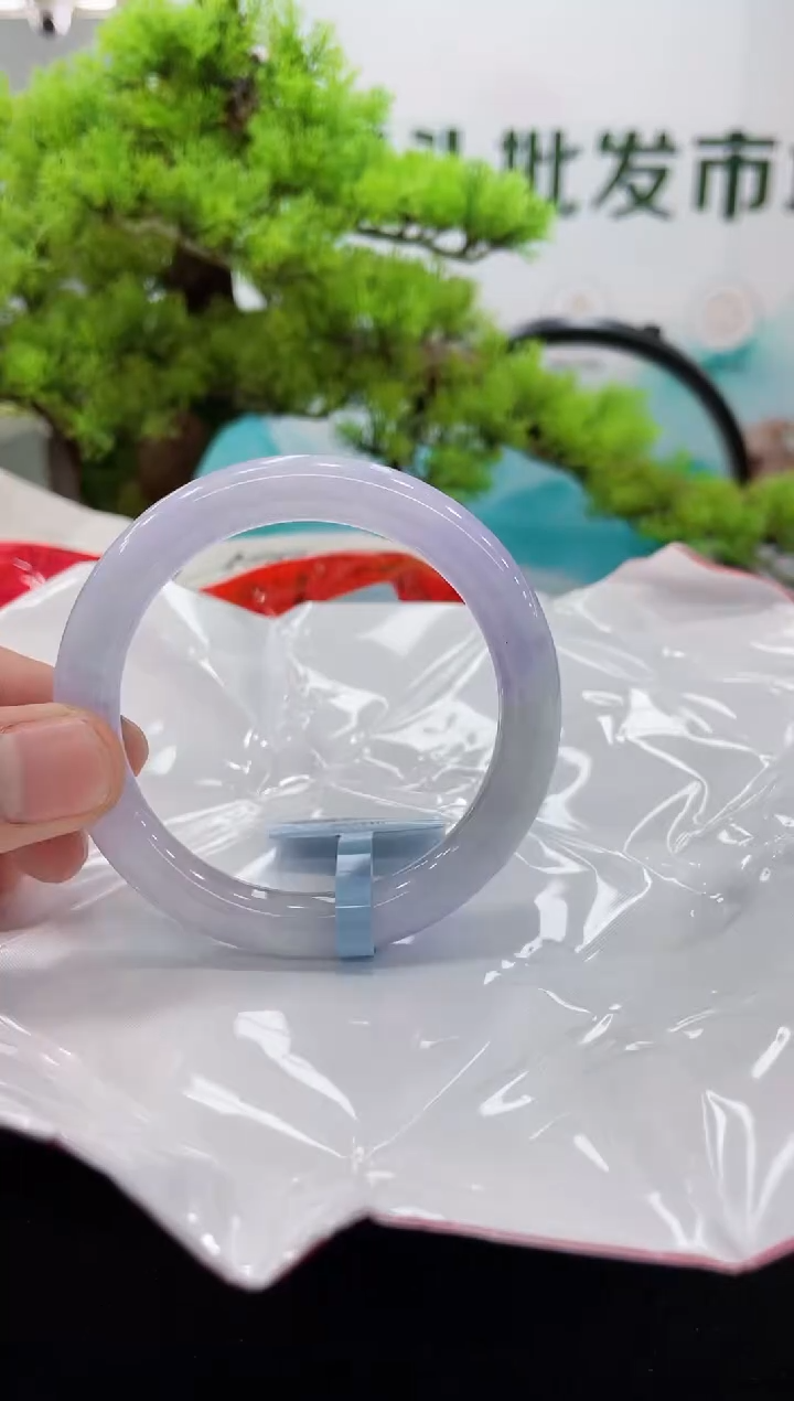 【闪购商品】翡翠手镯未镶嵌手镯
