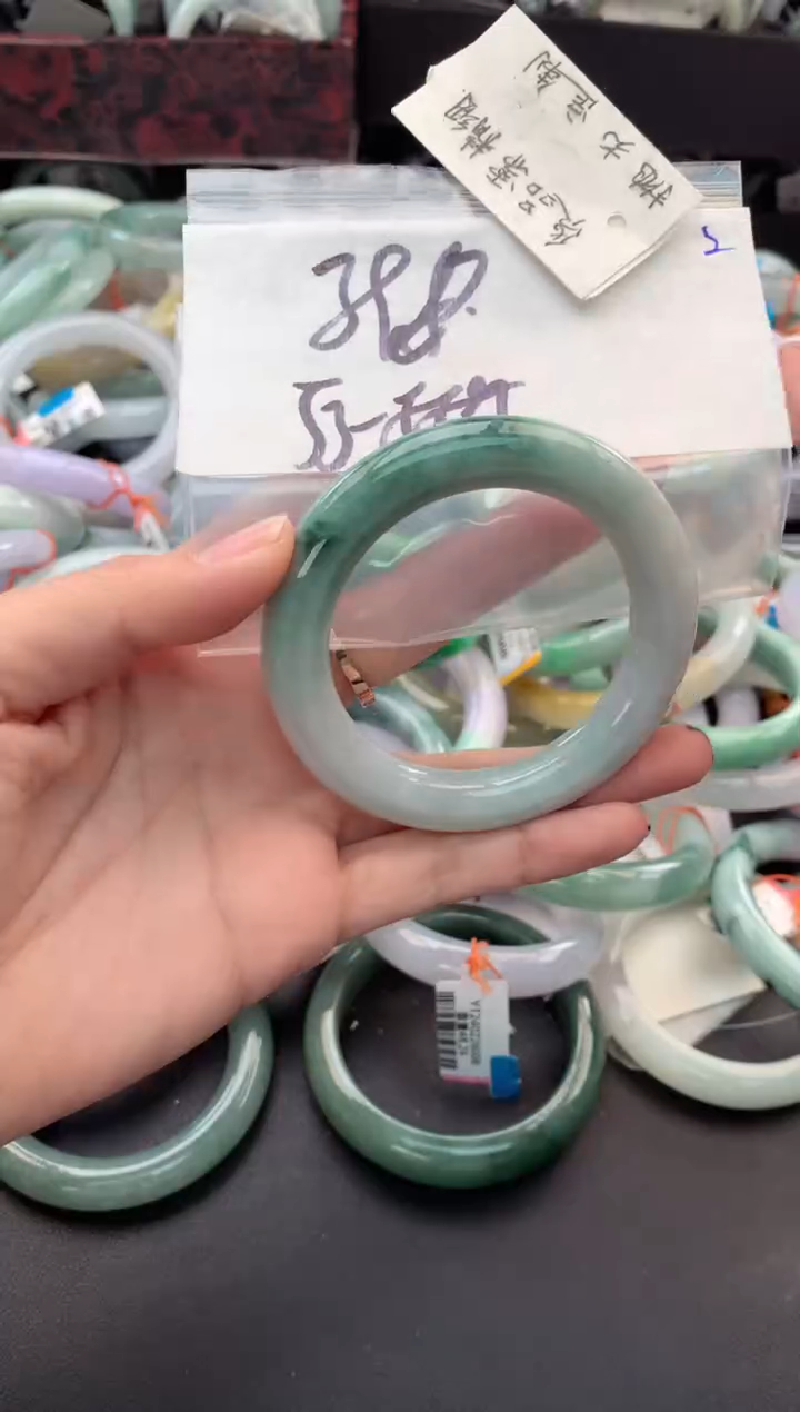 【闪购商品】定制翡翠未镶嵌毛货需精细抛光+多人