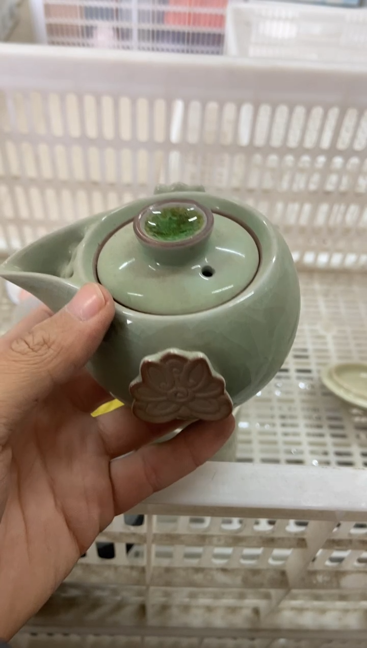 杯子瓷无运费险有瑕疵的摄影的产品有使用过的痕迹有点脏介意勿拍