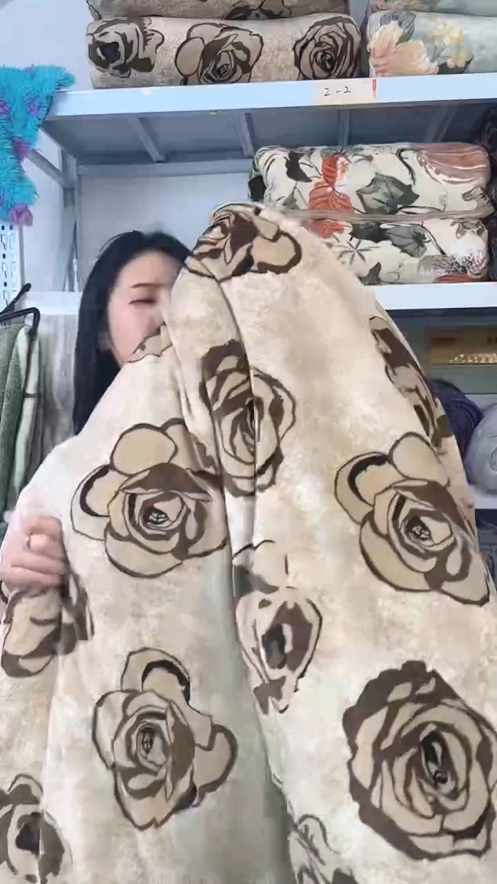 莱赛尔玫瑰花被子200x230