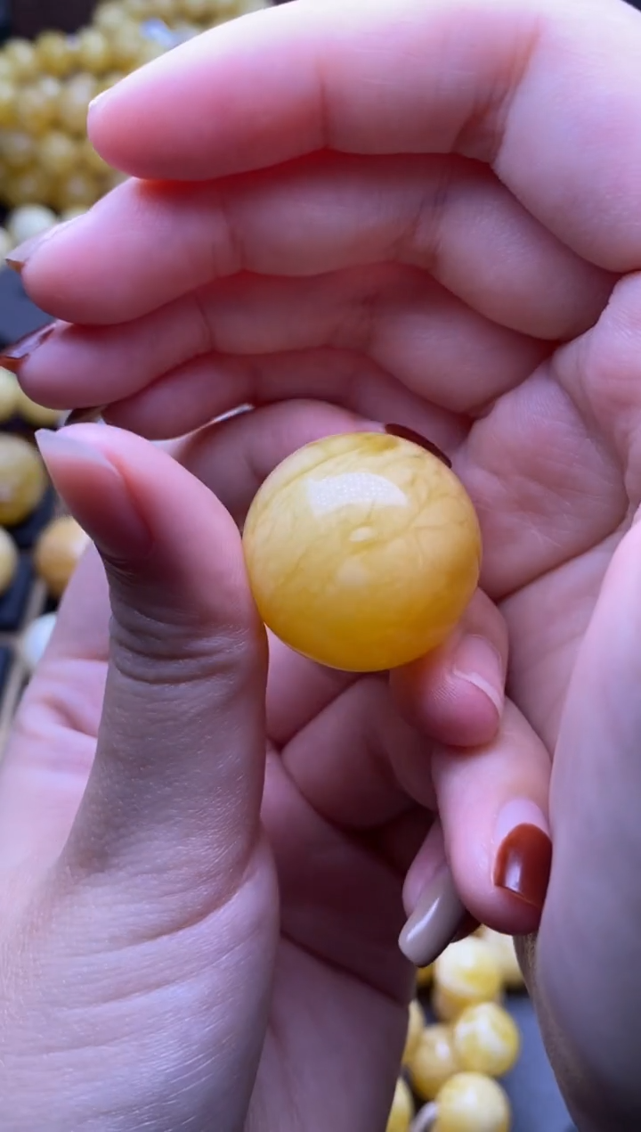 【闪购商品】琥珀裸石未镶嵌大小姐珠宝19