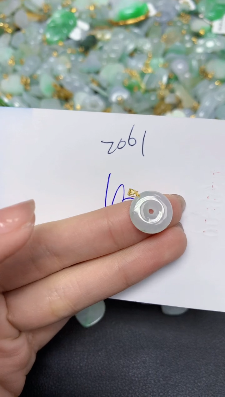 【闪购商品】翡翠颈饰18K金镶嵌 天然翡翠A货