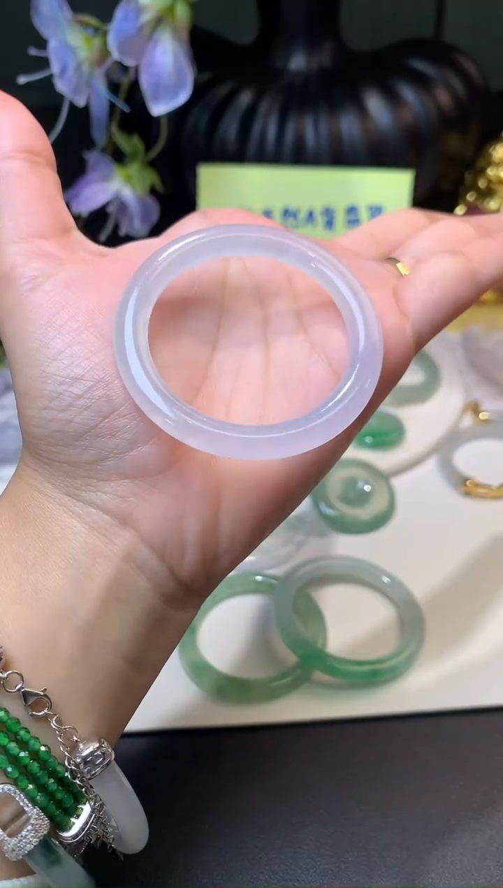 未镶嵌定制翡翠毛货