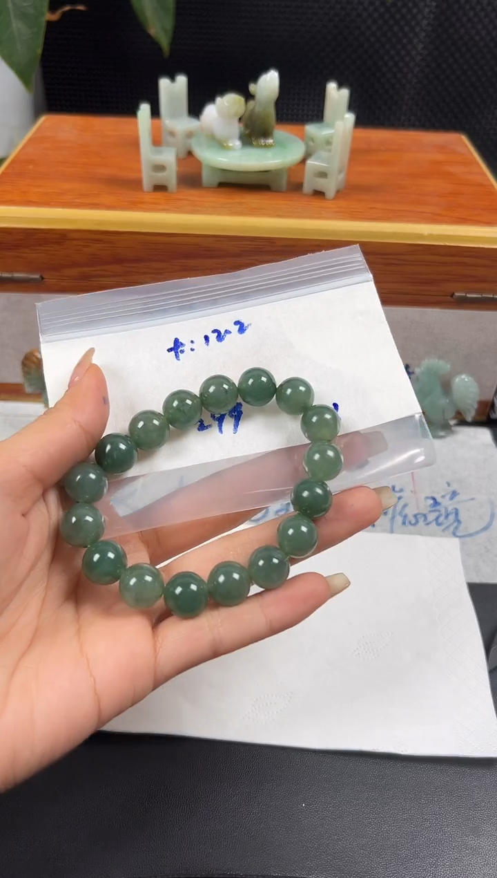 未镶嵌定制翡翠翡翠毛货抛光多样性发货拍一发一