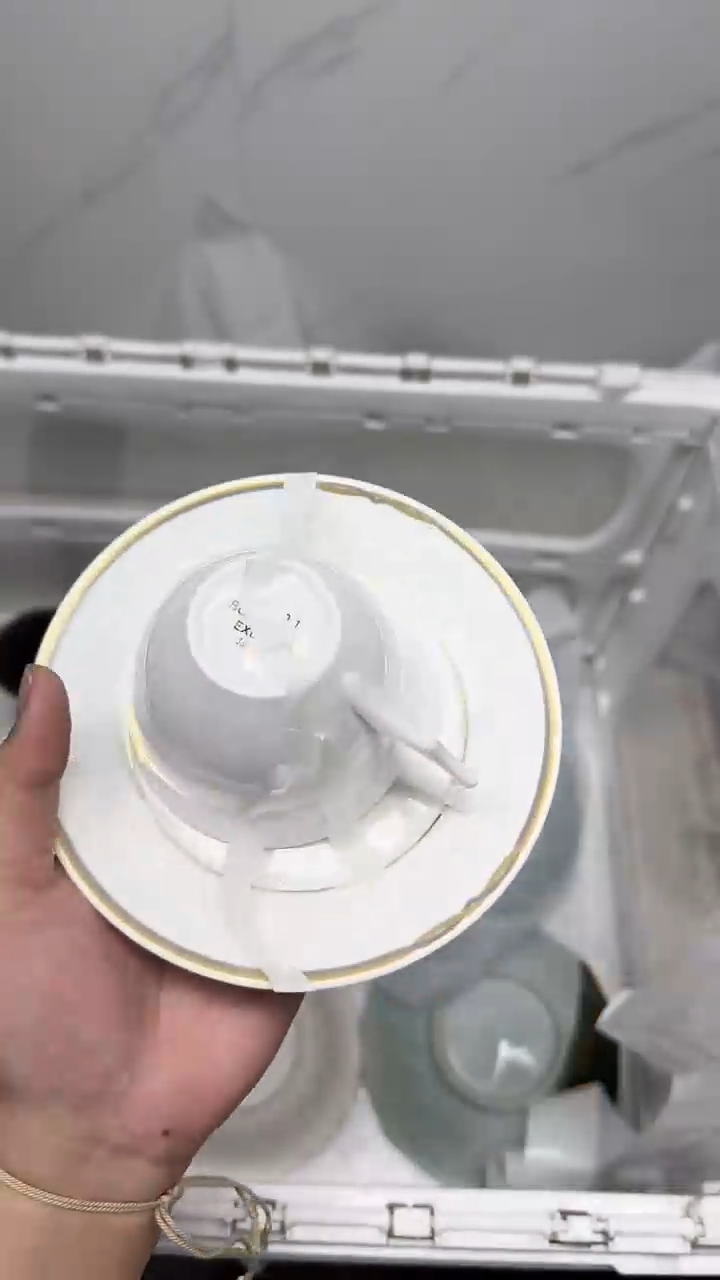 【闪购商品】4768回流瓷器默认微瑕，18.8包邮