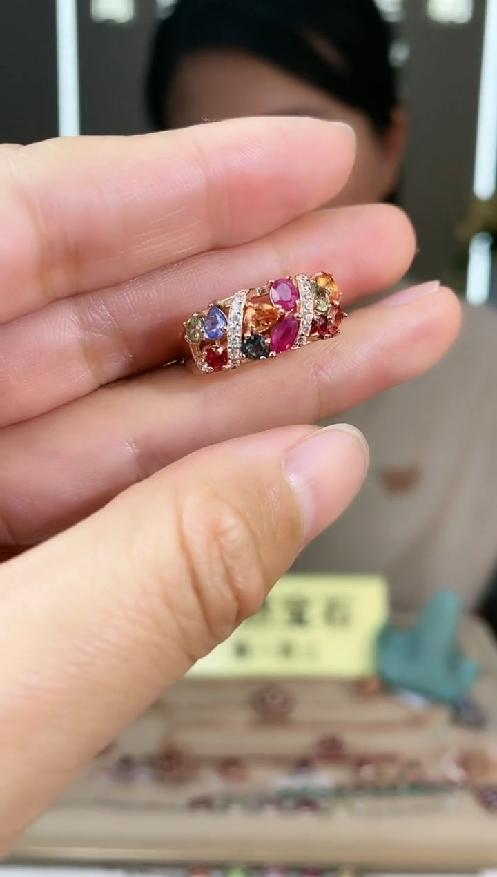 【闪购商品】彩色蓝宝石手饰银S925镶嵌手饰