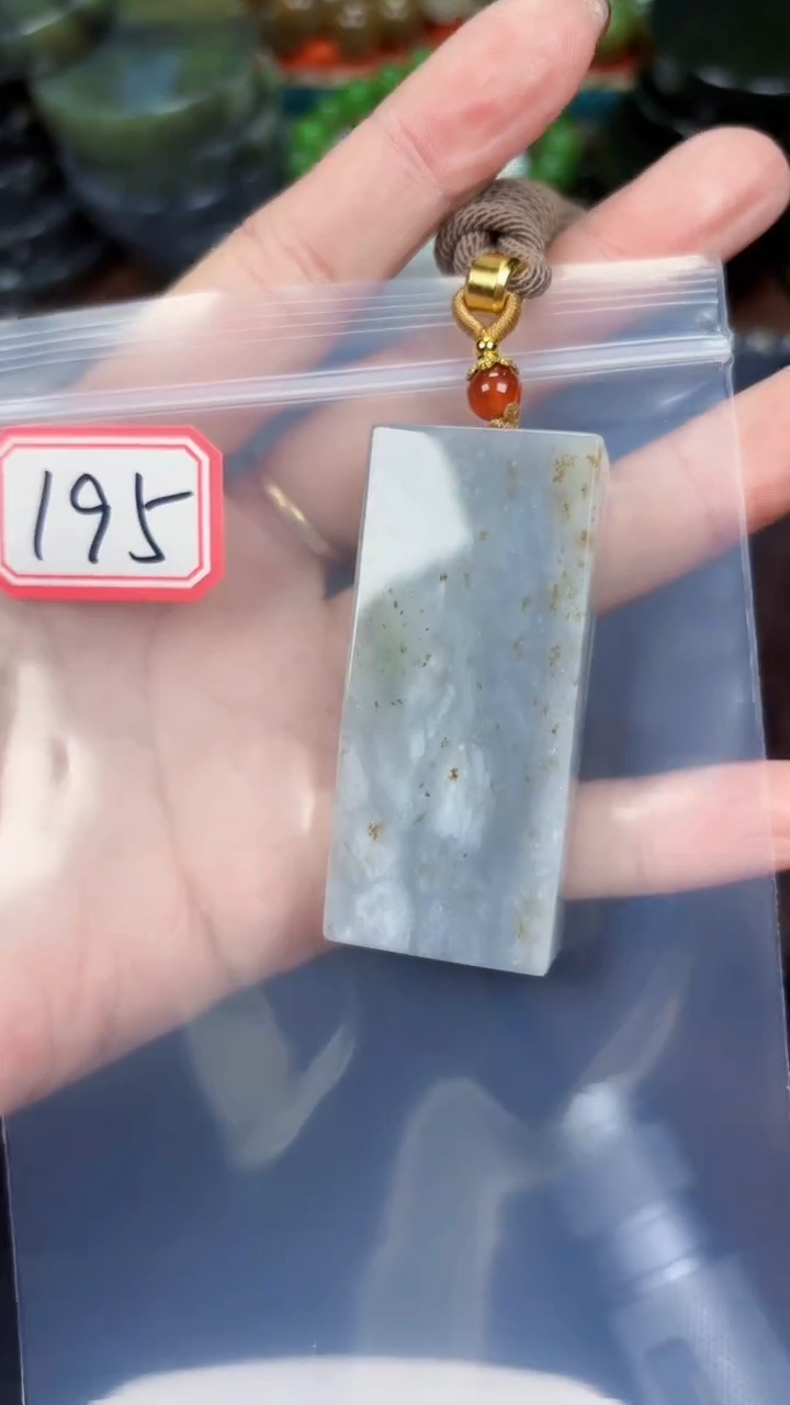 颈饰未镶嵌和田玉和田玉