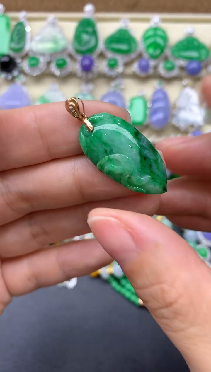 【闪购商品】翡翠颈饰18K金镶嵌167-中国好珍宝