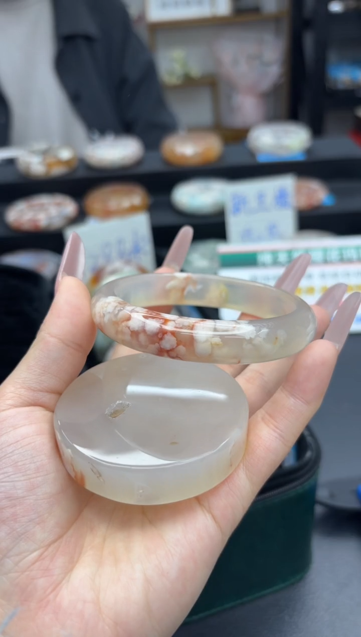 【闪购商品】石英质玉手镯未镶嵌A220(60圈赠送镯心)