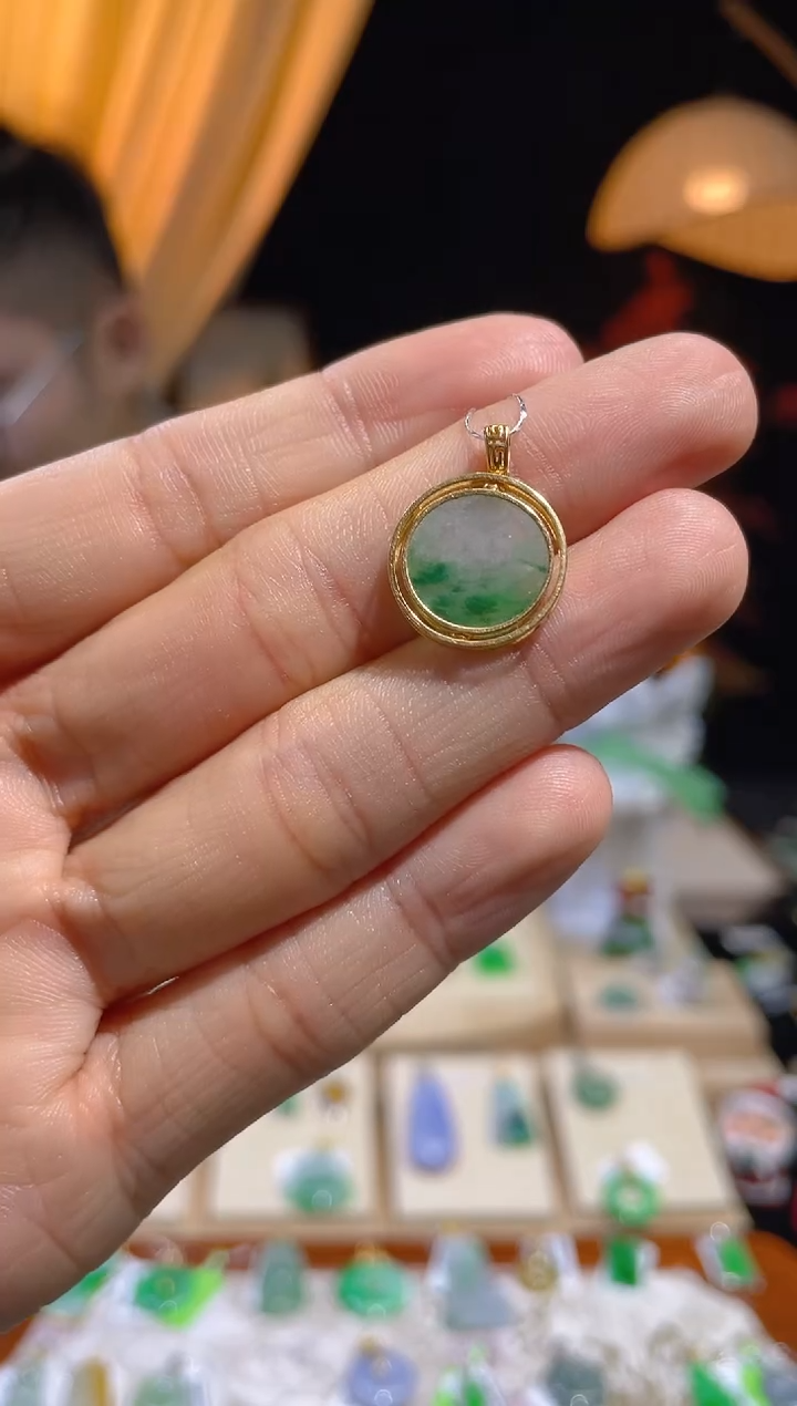 【闪购商品】翡翠颈饰18K金镶嵌假一赔三
