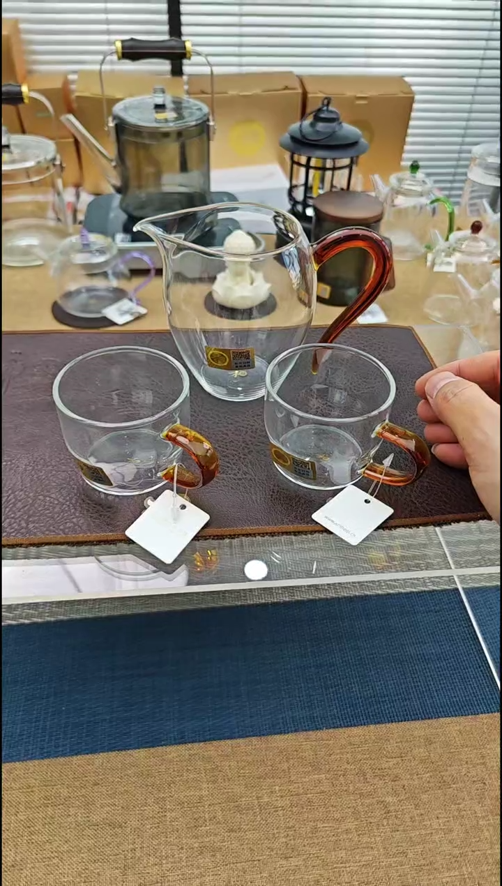 【闪购商品】禾器怡然茶海加清尚杯琥珀色金标